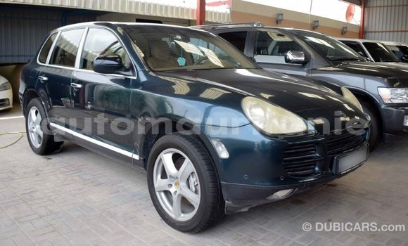 Buy Import Porsche Cayenne Green Car in Import - Dubai in Adrar Buy Import Porsche Cayenne Green Car in Import - Dubai in Adrar