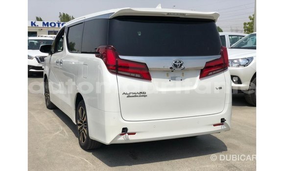 Buy Import Toyota Alphard White Car in Import - Dubai in Adrar Buy Import Toyota Alphard White Car in Import - Dubai in Adrar