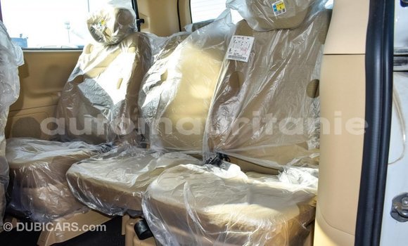 Acheter Import Voiture Hyundai Accent Blanc à Import - Dubai, Adrar Acheter Import Voiture Hyundai Accent Blanc à Import - Dubai, Adrar