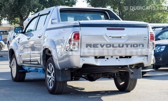 Acheter Import Voiture Toyota Hilux Autre à Import - Dubai, Adrar Acheter Import Voiture Toyota Hilux Autre à Import - Dubai, Adrar