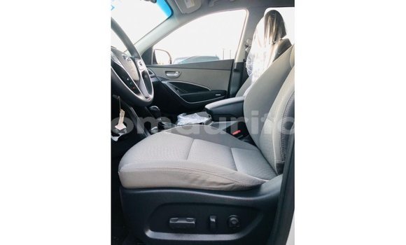 Buy Import Hyundai Santa Fe Other Car in Import - Dubai in Adrar Buy Import Hyundai Santa Fe Other Car in Import - Dubai in Adrar