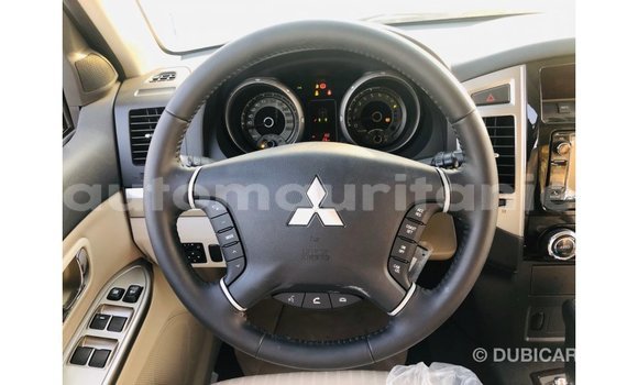 Buy Import Mitsubishi Pajero Black Car in Import - Dubai in Adrar Buy Import Mitsubishi Pajero Black Car in Import - Dubai in Adrar