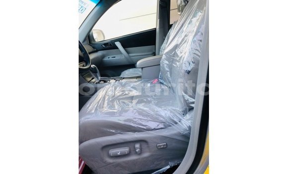 Buy Import Toyota Highlander Other Car in Import - Dubai in Adrar Buy Import Toyota Highlander Other Car in Import - Dubai in Adrar