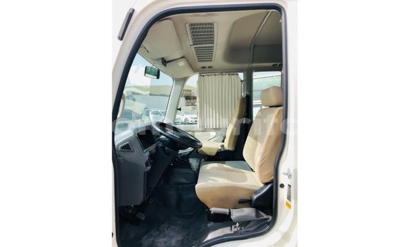 Buy Import Toyota Coaster White Car in Import - Dubai in Adrar Buy Import Toyota Coaster White Car in Import - Dubai in Adrar