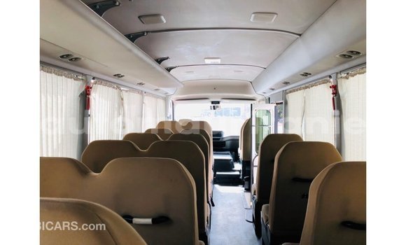 Buy Import Toyota Coaster White Car in Import - Dubai in Adrar Buy Import Toyota Coaster White Car in Import - Dubai in Adrar