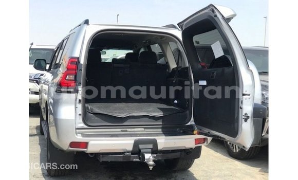 Acheter Import Voiture Toyota Prado Autre à Import - Dubai, Adrar Acheter Import Voiture Toyota Prado Autre à Import - Dubai, Adrar