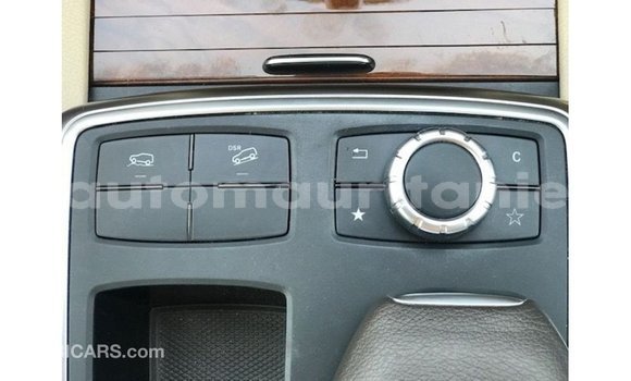 Acheter Import Voiture Mercedes-Benz 190 Blanc à Import - Dubai, Adrar Acheter Import Voiture Mercedes-Benz 190 Blanc à Import - Dubai, Adrar