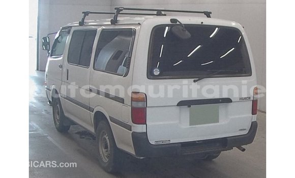 Acheter Import Voiture Toyota Hiace Blanc à Import - Dubai, Adrar Acheter Import Voiture Toyota Hiace Blanc à Import - Dubai, Adrar