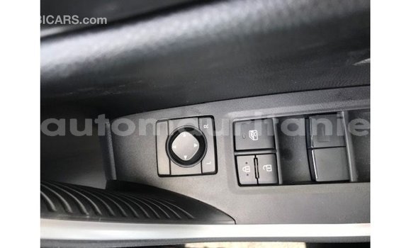 Buy Import Toyota HiAce White Truck in Import - Dubai in Adrar Buy Import Toyota HiAce White Truck in Import - Dubai in Adrar