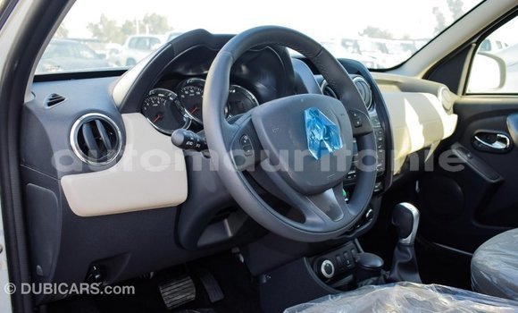 Acheter Import Voiture Renault Duster Blanc à Import - Dubai, Adrar