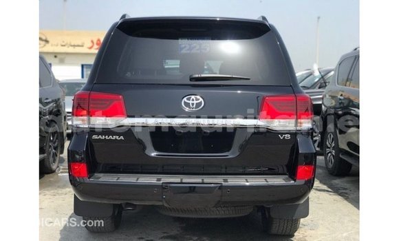 Buy Import Toyota Land Cruiser Black Car in Import - Dubai in Adrar Buy Import Toyota Land Cruiser Black Car in Import - Dubai in Adrar