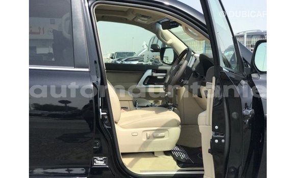 Buy Import Toyota Land Cruiser Black Car in Import - Dubai in Adrar Buy Import Toyota Land Cruiser Black Car in Import - Dubai in Adrar