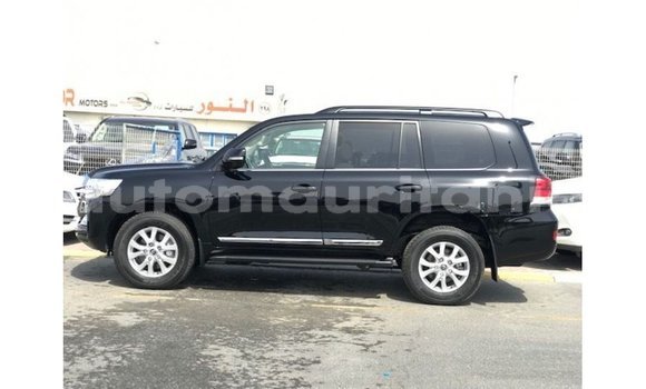 Buy Import Toyota Land Cruiser Black Car in Import - Dubai in Adrar Buy Import Toyota Land Cruiser Black Car in Import - Dubai in Adrar