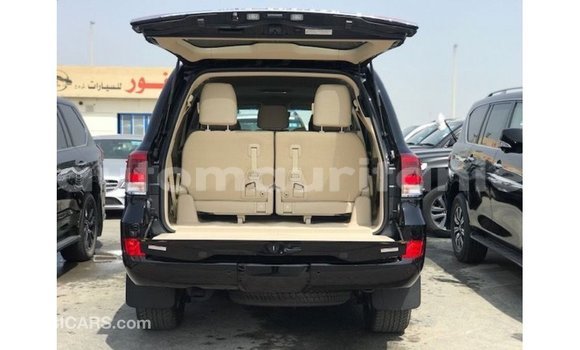 Buy Import Toyota Land Cruiser Black Car in Import - Dubai in Adrar Buy Import Toyota Land Cruiser Black Car in Import - Dubai in Adrar