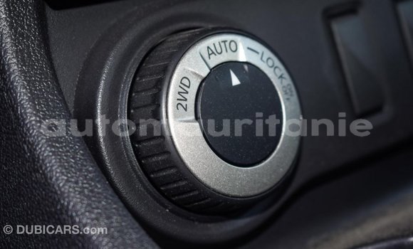 Acheter Import Voiture Renault Duster Blanc à Import - Dubai, Adrar Acheter Import Voiture Renault Duster Blanc à Import - Dubai, Adrar