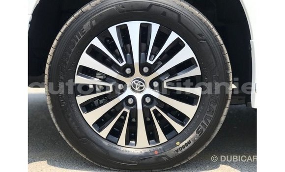 Acheter Import Voiture Toyota Granvia Blanc à Import - Dubai, Adrar Acheter Import Voiture Toyota Granvia Blanc à Import - Dubai, Adrar