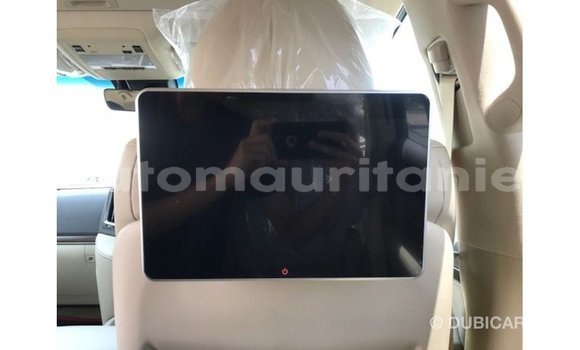 Acheter Import Voiture Toyota Land Cruiser Noir à Import - Dubai, Adrar Acheter Import Voiture Toyota Land Cruiser Noir à Import - Dubai, Adrar