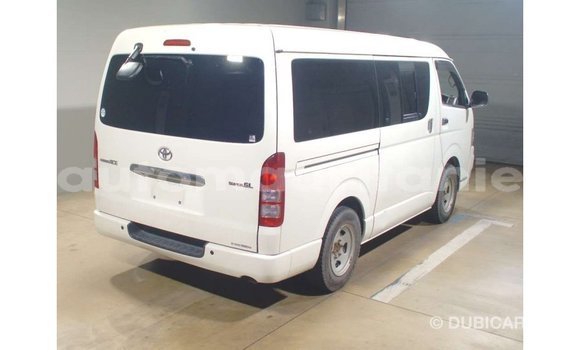 Acheter Import Voiture Toyota Hiace Blanc à Import - Dubai, Adrar Acheter Import Voiture Toyota Hiace Blanc à Import - Dubai, Adrar