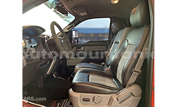 Acheter Import Voiture Ford Club Wagon Rouge à Import - Dubai, Adrar Acheter Import Voiture Ford Club Wagon Rouge à Import - Dubai, Adrar