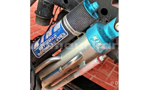 Acheter Import Voiture Ford Club Wagon Rouge à Import - Dubai, Adrar Acheter Import Voiture Ford Club Wagon Rouge à Import - Dubai, Adrar