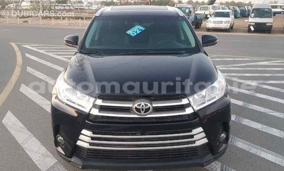 Acheter Import Voiture Toyota Highlander Noir à Import - Dubai, Adrar Acheter Import Voiture Toyota Highlander Noir à Import - Dubai, Adrar