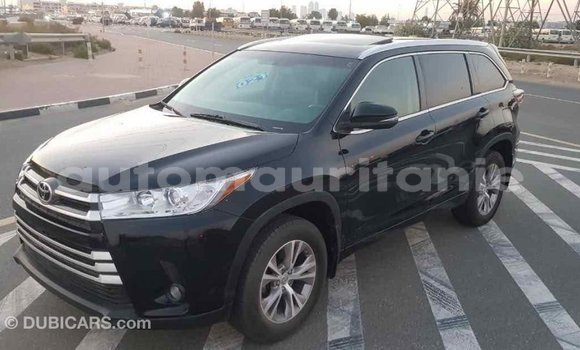 Acheter Import Voiture Toyota Highlander Noir à Import - Dubai, Adrar Acheter Import Voiture Toyota Highlander Noir à Import - Dubai, Adrar