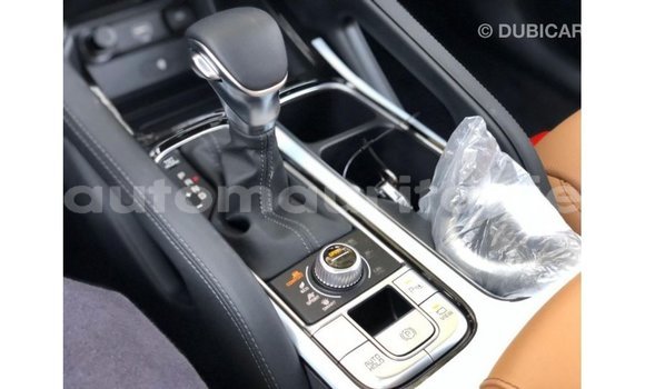 Buy Import Kia Carens White Car in Import - Dubai in Adrar Buy Import Kia Carens White Car in Import - Dubai in Adrar