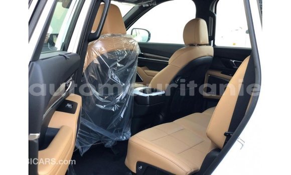 Buy Import Kia Carens White Car in Import - Dubai in Adrar Buy Import Kia Carens White Car in Import - Dubai in Adrar