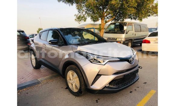 Buy Import Toyota C-HR Other Car in Import - Dubai in Adrar Buy Import Toyota C-HR Other Car in Import - Dubai in Adrar