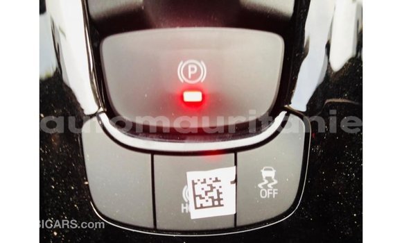 Buy Import Toyota C-HR Other Car in Import - Dubai in Adrar Buy Import Toyota C-HR Other Car in Import - Dubai in Adrar