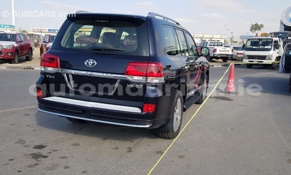 Buy Import Toyota Land Cruiser Black Car in Import - Dubai in Adrar Buy Import Toyota Land Cruiser Black Car in Import - Dubai in Adrar