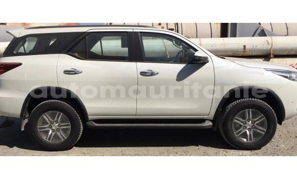 Buy Import Toyota Fortuner White Car in Import - Dubai in Adrar Buy Import Toyota Fortuner White Car in Import - Dubai in Adrar