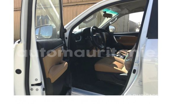 Buy Import Toyota Fortuner White Car in Import - Dubai in Adrar Buy Import Toyota Fortuner White Car in Import - Dubai in Adrar