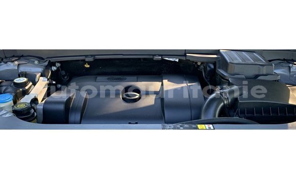 Acheter Import Voiture Land Rover Defender Autre à Import - Dubai, Adrar Acheter Import Voiture Land Rover Defender Autre à Import - Dubai, Adrar