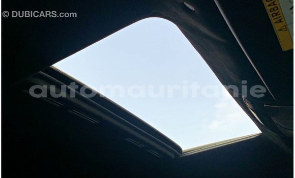 Acheter Import Voiture Mercedes-Benz 190 Blanc à Import - Dubai, Adrar Acheter Import Voiture Mercedes-Benz 190 Blanc à Import - Dubai, Adrar