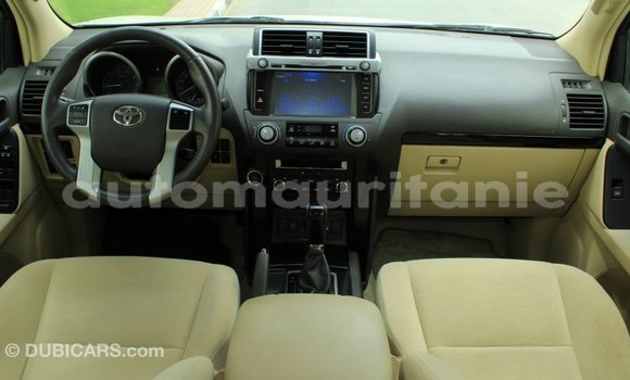 Acheter Import Voiture Toyota Prado Blanc à Import - Dubai, Adrar Acheter Import Voiture Toyota Prado Blanc à Import - Dubai, Adrar