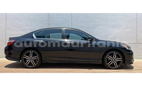 Acheter Import Voiture Honda Accord Noir à Import - Dubai, Adrar Acheter Import Voiture Honda Accord Noir à Import - Dubai, Adrar