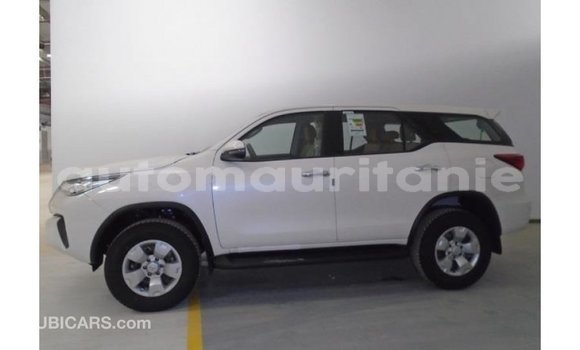 Buy Import Toyota Fortuner White Car in Import - Dubai in Adrar Buy Import Toyota Fortuner White Car in Import - Dubai in Adrar