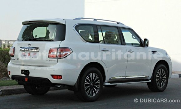Acheter Import Voiture Nissan Patrol Blanc à Import - Dubai, Adrar Acheter Import Voiture Nissan Patrol Blanc à Import - Dubai, Adrar