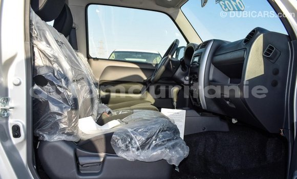Acheter Import Voiture Suzuki Jimny Autre à Import - Dubai, Adrar Acheter Import Voiture Suzuki Jimny Autre à Import - Dubai, Adrar