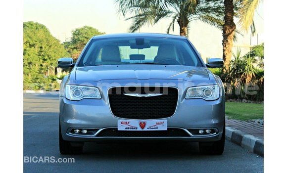 Acheter Import Voiture Chrysler 300 Autre à Import - Dubai, Adrar Acheter Import Voiture Chrysler 300 Autre à Import - Dubai, Adrar