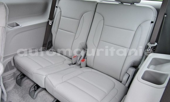 Buy Used GMC Acadia White Car in Adel Bagrou in Hodh ech Chargui Buy Used GMC Acadia White Car in Adel Bagrou in Hodh ech Chargui