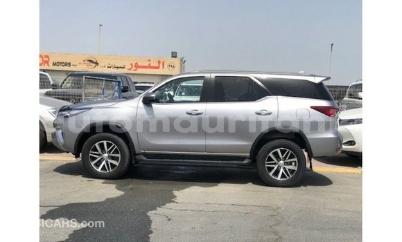 Acheter Import Voiture Toyota Fortuner Autre à Import - Dubai, Adrar Acheter Import Voiture Toyota Fortuner Autre à Import - Dubai, Adrar