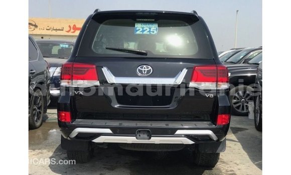 Buy Import Toyota Land Cruiser Black Car in Import - Dubai in Adrar Buy Import Toyota Land Cruiser Black Car in Import - Dubai in Adrar