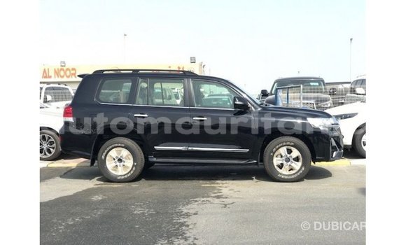Buy Import Toyota Land Cruiser Black Car in Import - Dubai in Adrar Buy Import Toyota Land Cruiser Black Car in Import - Dubai in Adrar