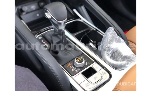 Buy Import Kia Carens White Car in Import - Dubai in Adrar Buy Import Kia Carens White Car in Import - Dubai in Adrar