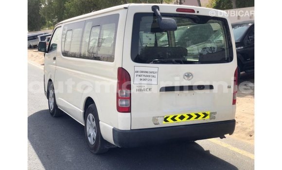 Buy Import Toyota Hiace White Car in Import - Dubai in Adrar Buy Import Toyota Hiace White Car in Import - Dubai in Adrar
