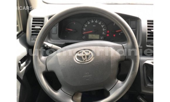 Buy Import Toyota Hiace White Car in Import - Dubai in Adrar Buy Import Toyota Hiace White Car in Import - Dubai in Adrar