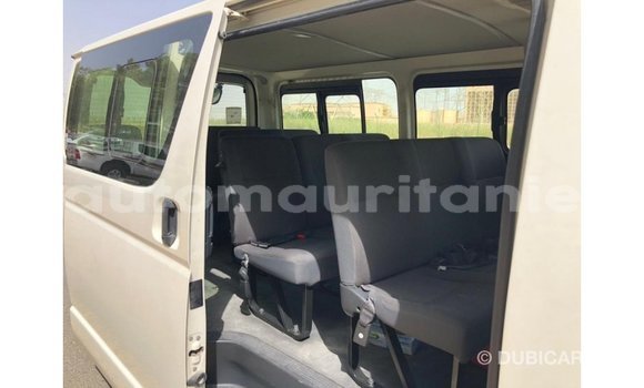 Buy Import Toyota Hiace White Car in Import - Dubai in Adrar Buy Import Toyota Hiace White Car in Import - Dubai in Adrar