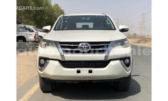 Buy Import Toyota Fortuner White Car in Import - Dubai in Adrar Buy Import Toyota Fortuner White Car in Import - Dubai in Adrar